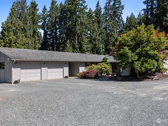 3rd image of 7407 197th Street SE