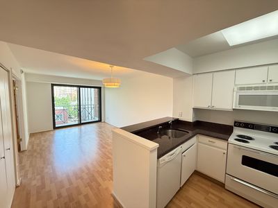 1401 17th St NW APT 610, Washington, DC, 20036