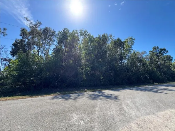  Spanish Oaks LN, NAPLES, FL 34119