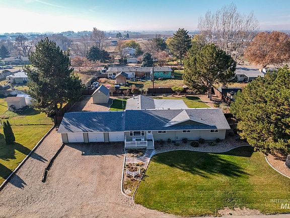 3rd image of 16227 Latah Dr