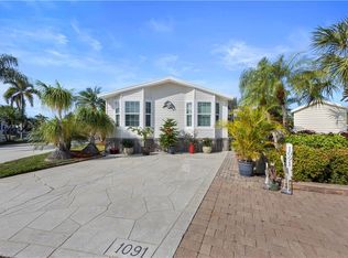 1091 Opal Lake Point, Naples, FL 34114