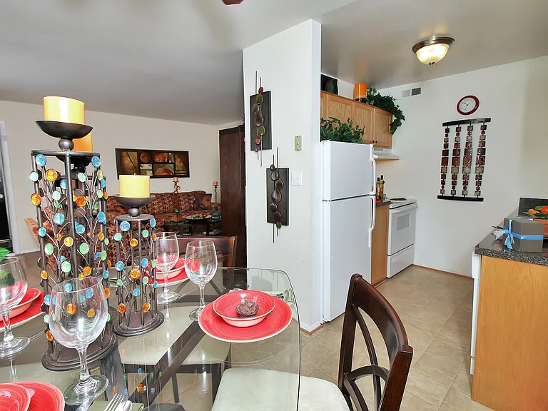 401 Turlington Rd — Photo 4
