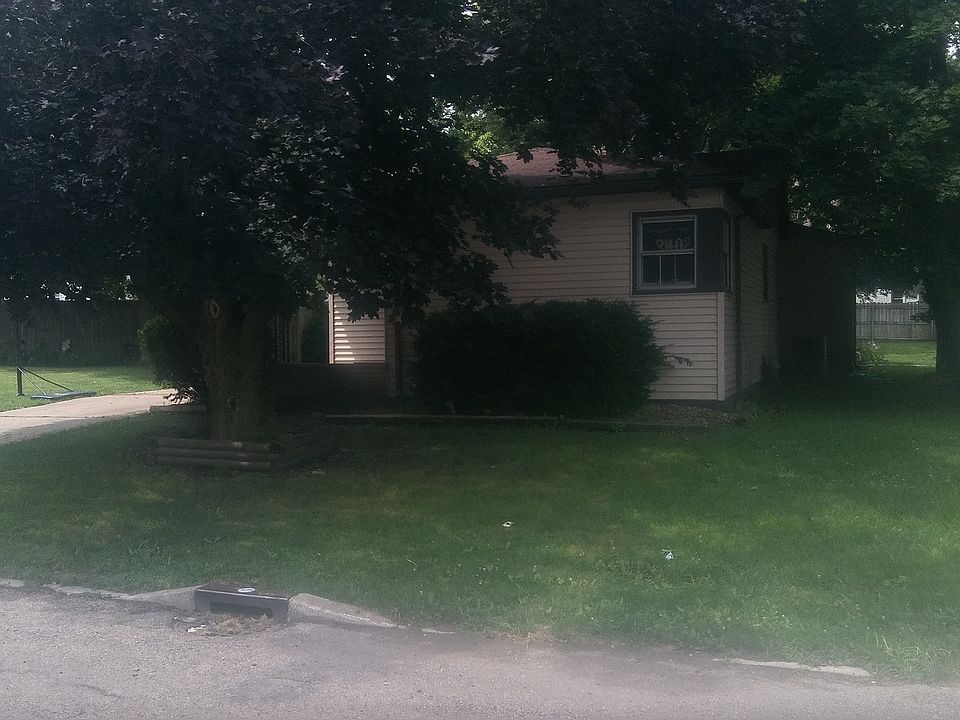 2nd image of 2037 Laharpe St