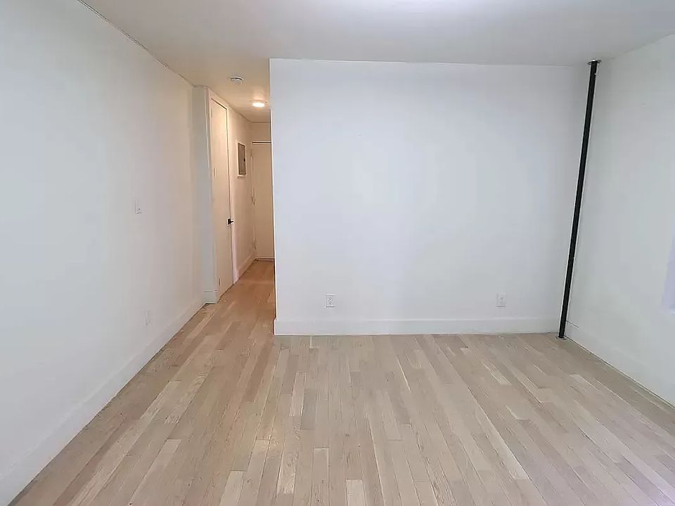 2nd image of 137 W 137th St APT 6B