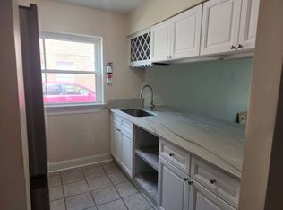 3731 Bunkerhill Dr, Metairie, LA 70002