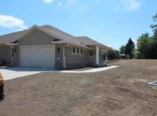 1426 Country Club Dr, Racine, WI 53406