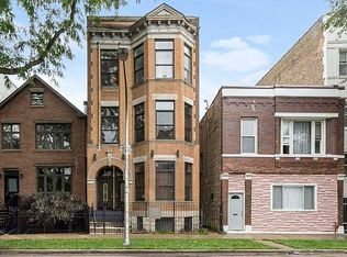 3999 N Fremont St #A-B, Chicago, IL 60613