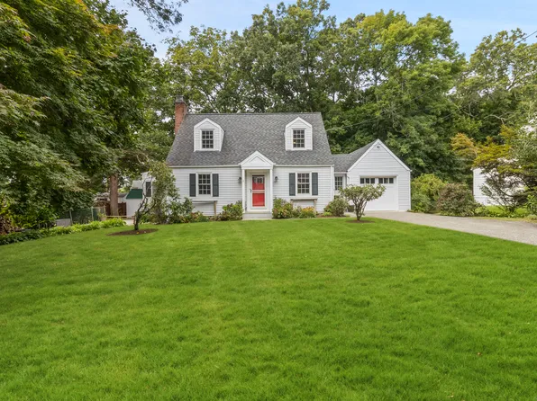 15 Deacon Hill Road, Stamford, CT 06905