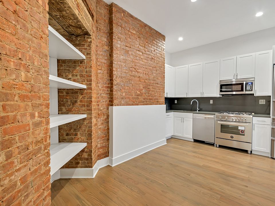 1st image of 121 Madison Ave APT 7E