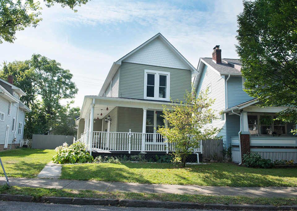 1st image of 29 W Lakeview Ave