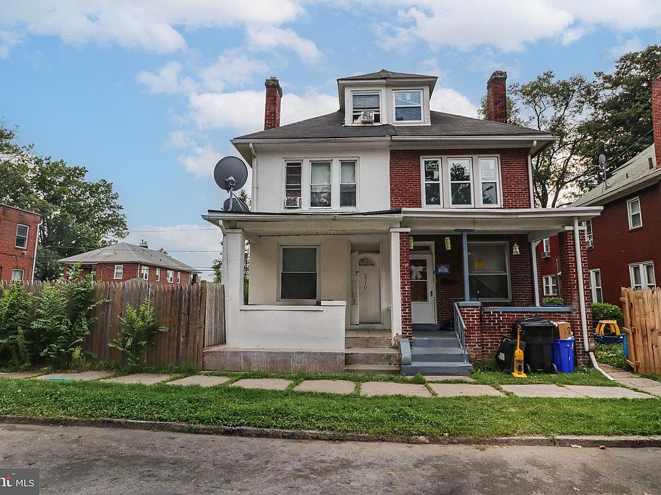 2nd image of 2710 Reel St