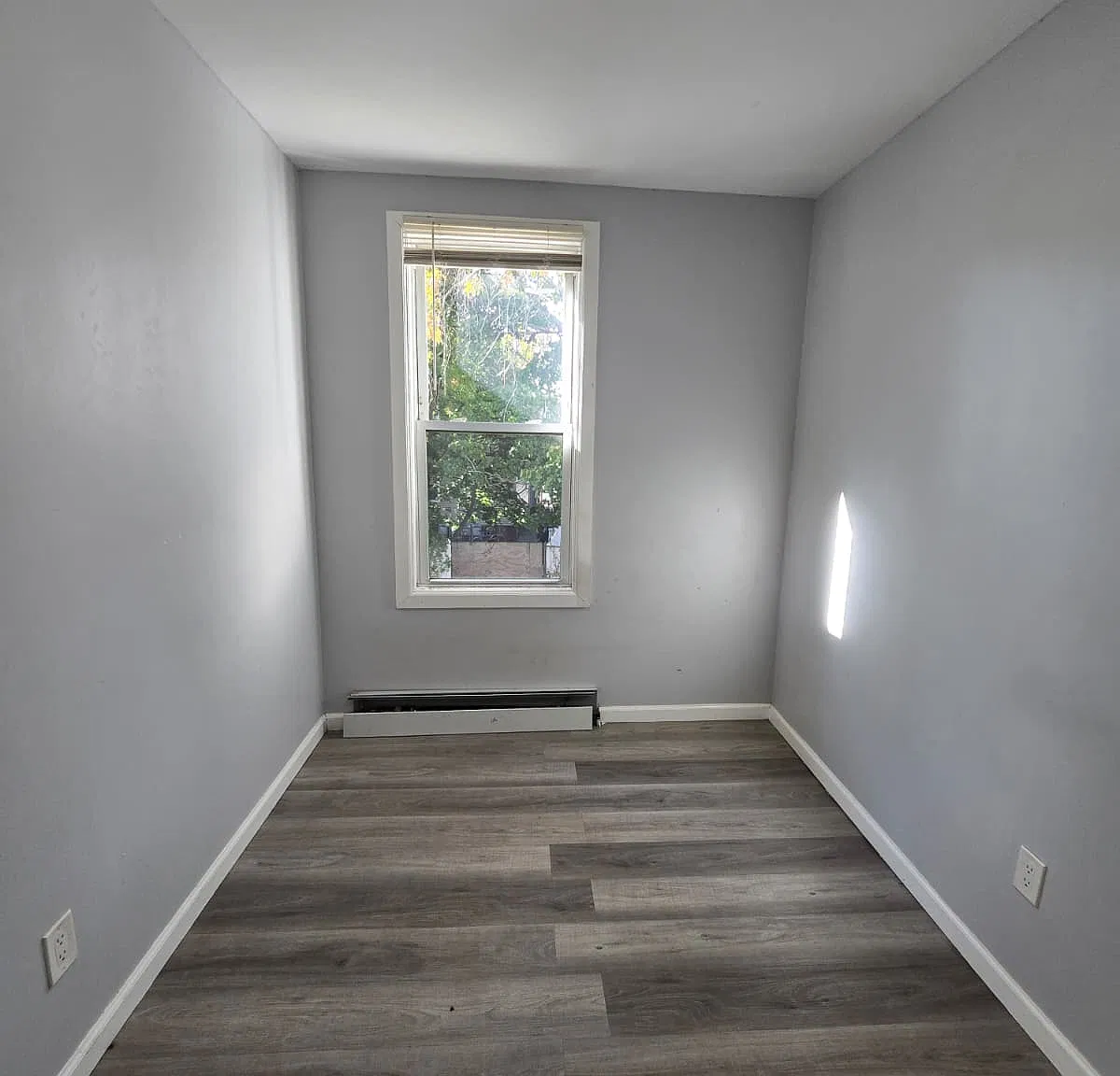 4 bed, $2,500 — Photo 4