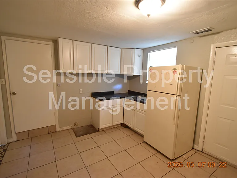 1501 E New Orleans Ave #6 — Photo 5