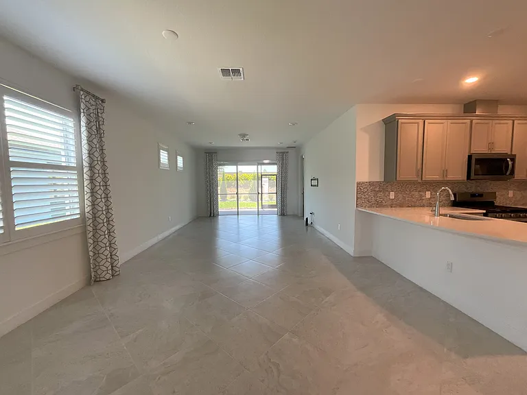 10504 Spring Tide Way — Photo 44