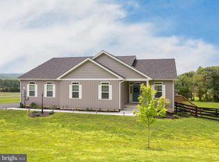 189 Plow Run Ln, Winchester, VA 22602