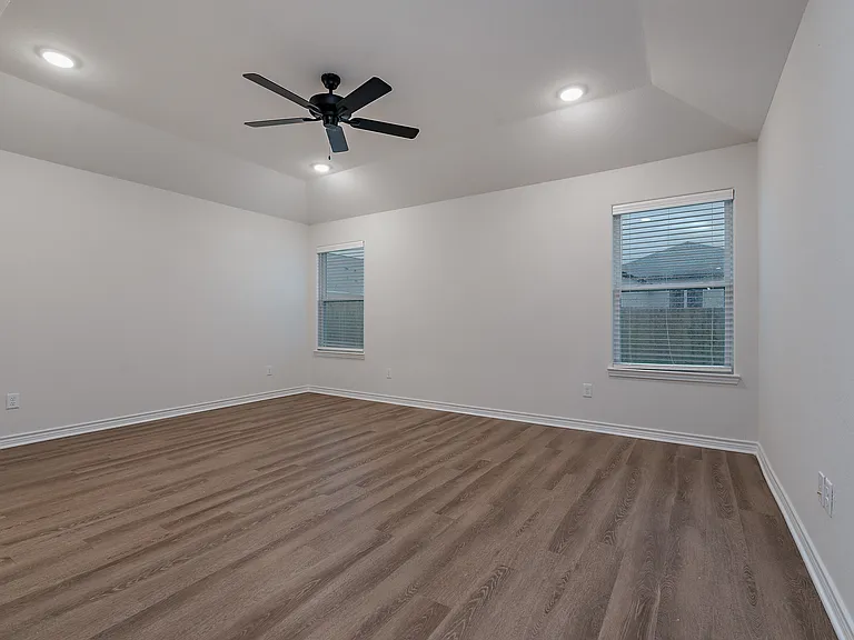 3161 Tarleton Ct — Photo 16