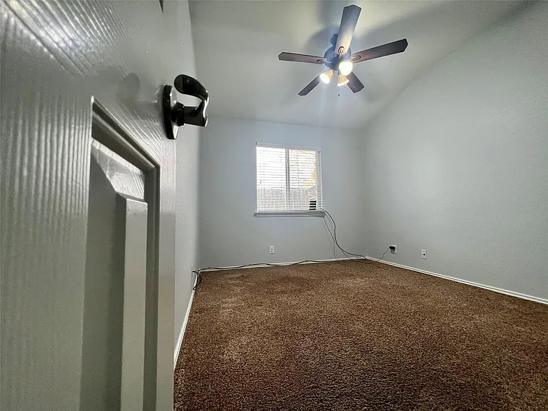 309 Riverine Way — Photo 21