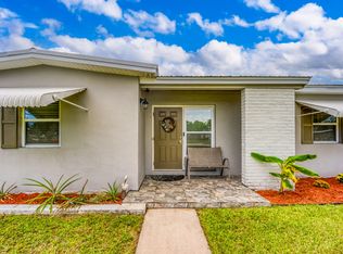 102 SE El Sito Ct, Port Saint Lucie, FL 34983
