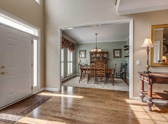 3rd image of 607 Saratoga Dr