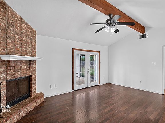 3rd image of 4815 General Bragg Dr