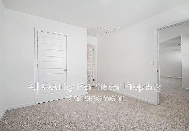 607 Silver Moon Dr — Photo 28