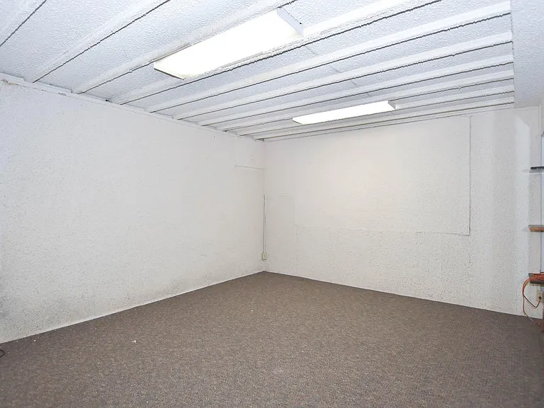 4444 Lindell Blvd #7 — Photo 47