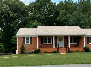 105 Village Rd, Lynchburg, VA 24502