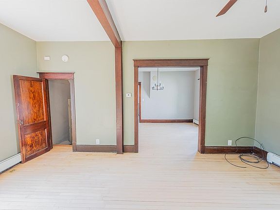 4th image of 508 10th St S