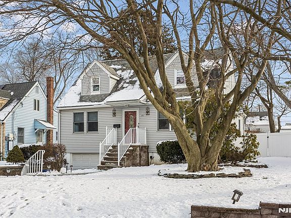 3rd image of 171 Sadler Rd