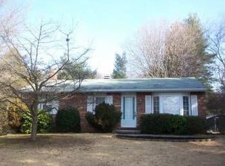 1221 Marclee Rd, Finksburg, MD 21048