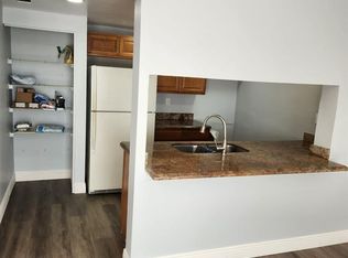 5668 Blueberry Ct #17, Fort Lauderdale, FL 33313