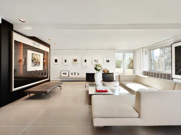 785 Park Avenue image 2 of 17