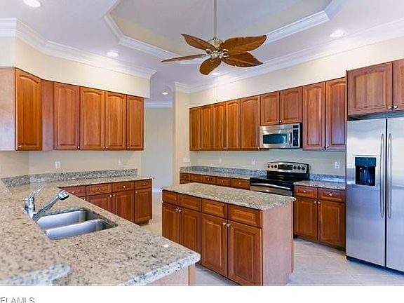 2nd image of 7148 Lemuria Cir APT 1203