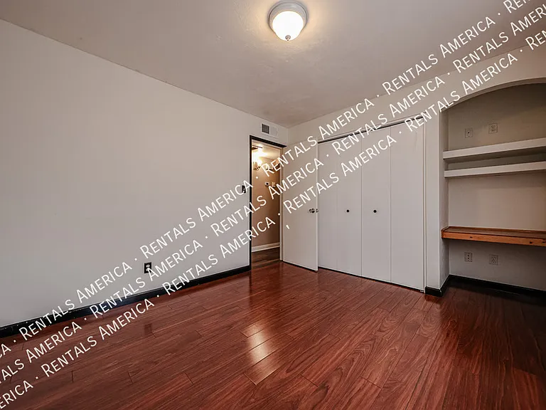 1117 W Auburn Dr — Photo 22
