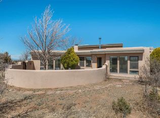 49 Alondra Rd, Santa fe, NM 87508