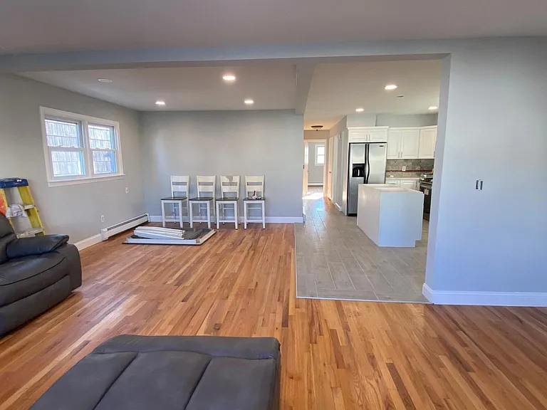 322 Stewart Ave #1 — Photo 2