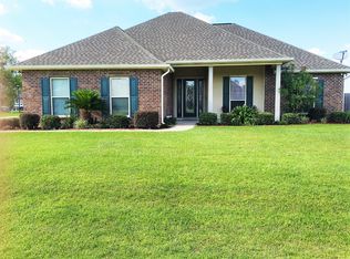 41992 Snowball Cir, Ponchatoula, LA 70454