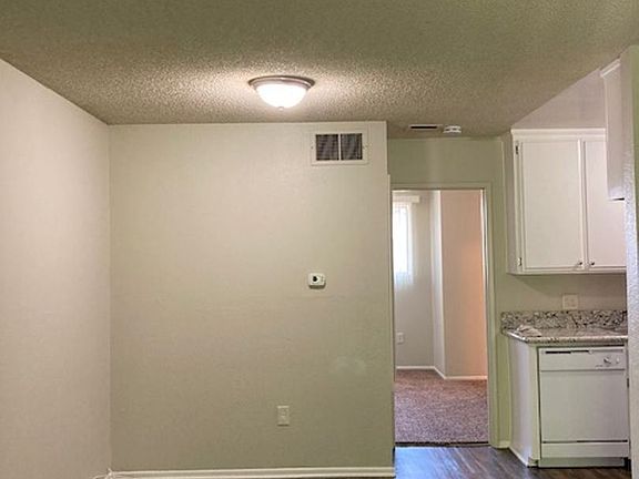 3rd image of 24838 Newhall Ave #25