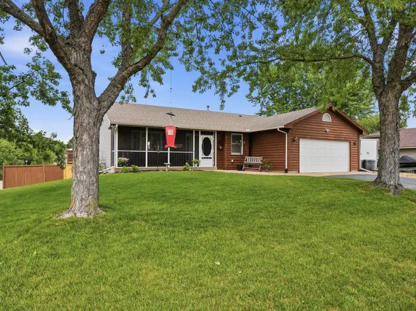 17314 Greentree Path, Lakeville, MN 55044