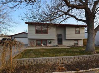 4810 Hamlin Ct, Rapid City, SD 57703