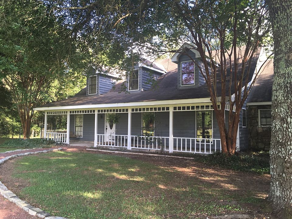 2nd image of 27 Seth Henry Dr