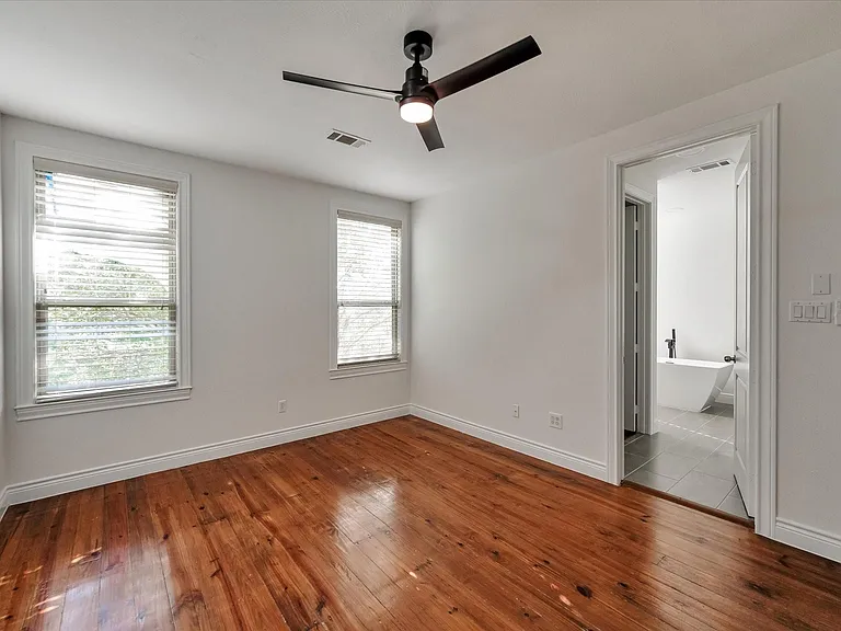 119 Capetown Ln — Photo 19