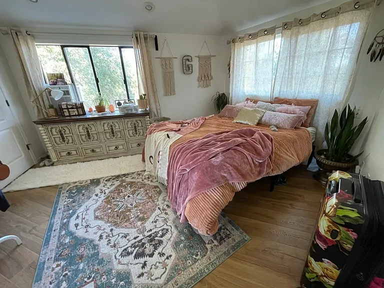 5919 Evergreen Ln — Photo 9