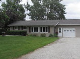 5570 Marlette Rd, Marlette, MI 48453