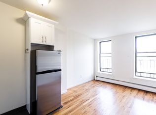 433 W 45th St APT 4B, New York, NY 10036