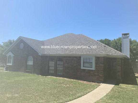 2nd image of 10303 Lone Pine Ln