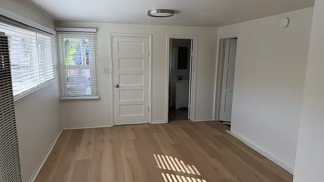 2 bed, 975 sqft, $2,650 — Photo 3