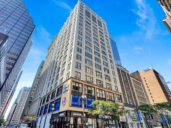 8 W Monroe St APT 2001, Chicago, IL 60603