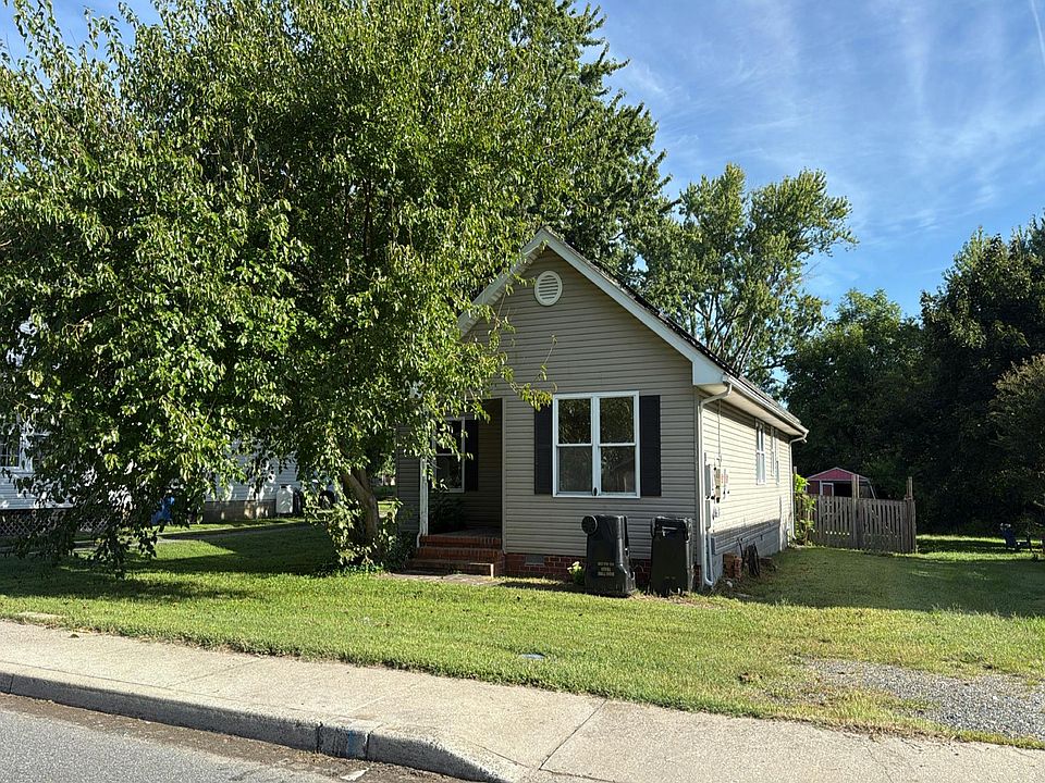 1st image of 110-1 Maple Ave