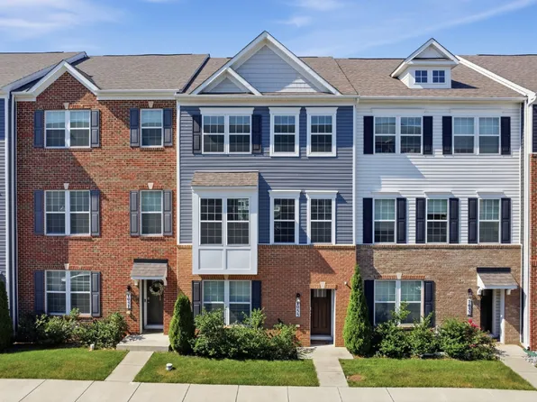 7055 Delegate Pl, Frederick, MD 21703